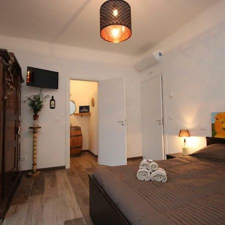 Il Leone Bianco Affittacamere Albenga Exteriér fotografie